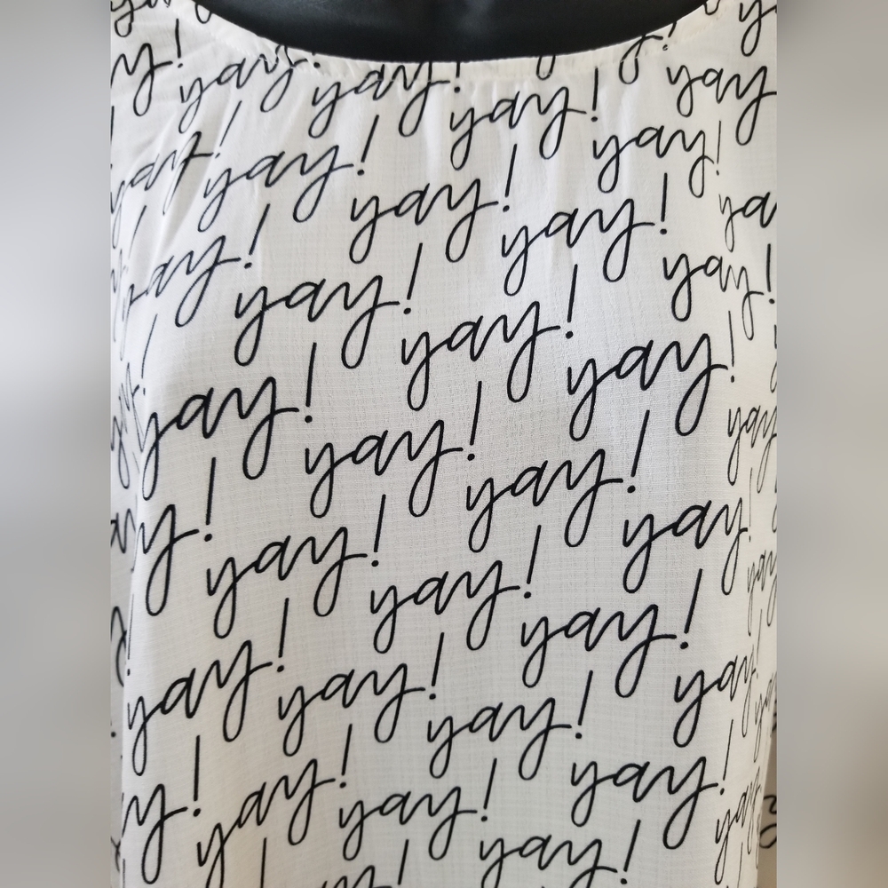 Ricki’s Black & White Script Print Short Sleeve Blouse Size XL - Picture 3 of 8
